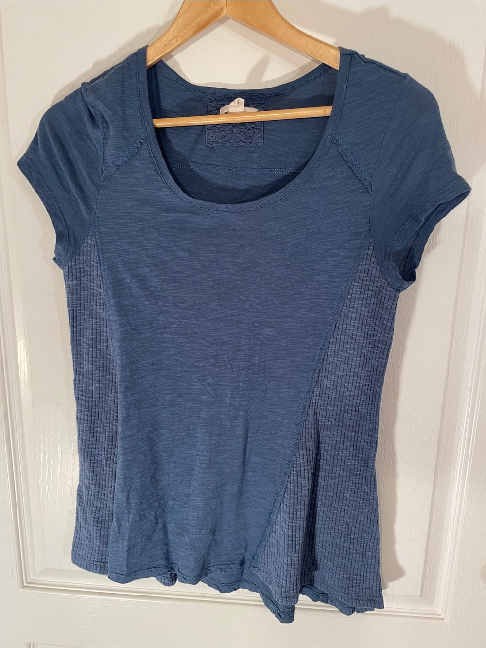 Cupio Slate Blue Scoop Neck Short Sleeve Tee